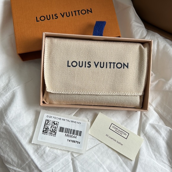 LOUIS VUITTON POCKET ORGANIZER (men’s) - Picture 7 of 9